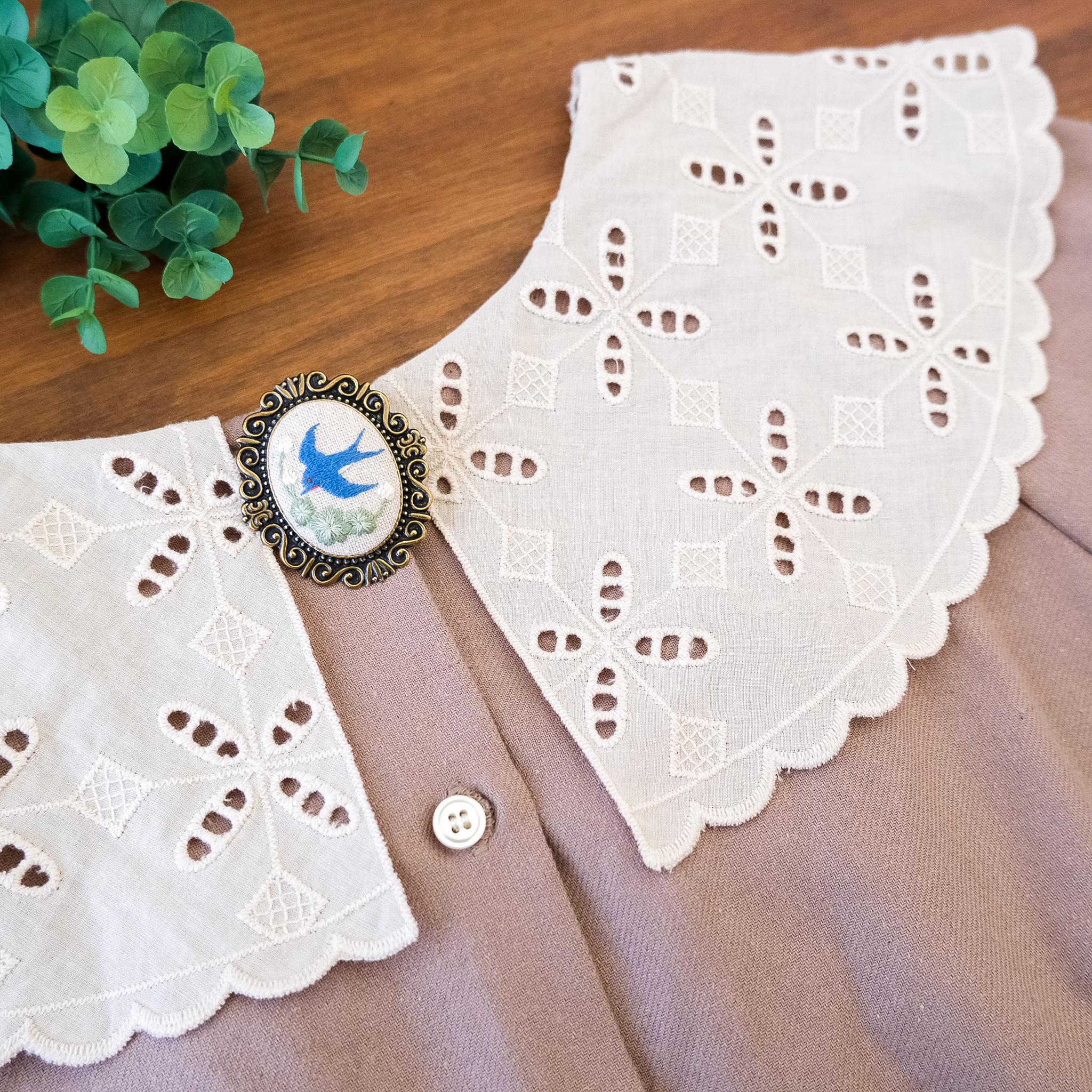 【受注制作】森の仲間たちのブローチ(ツバメ)　＊刺繍 | 4枚目
